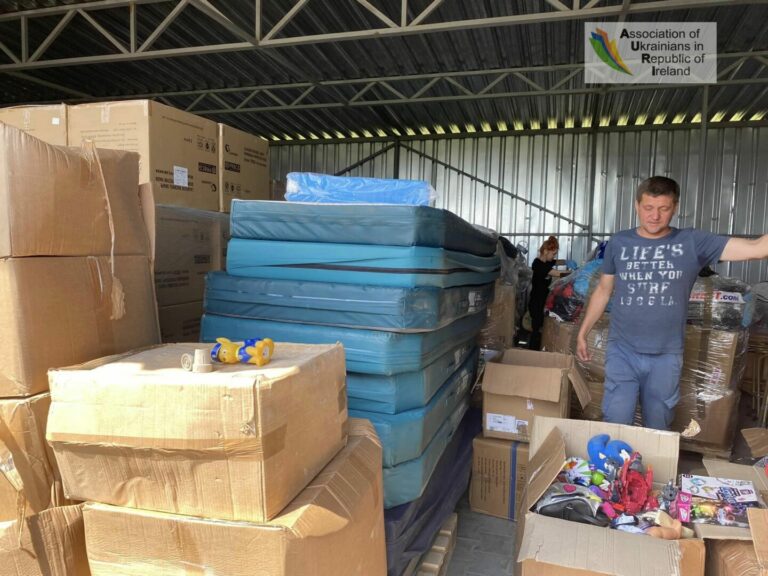 Гуманітарна допомога з Ірландії до України