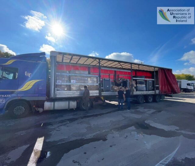 Доставили у Львів фуру з гуманітарною допомогою